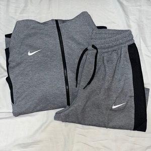 Nike dri-fit sweatsuit